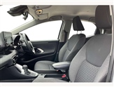 Toyota Yaris Image 2
