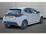 Toyota Yaris Image 2