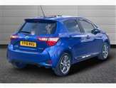 Toyota Yaris Image 2