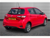 Toyota Yaris Image 2