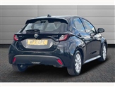 Toyota Yaris Image 2
