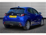 Toyota Yaris Image 2