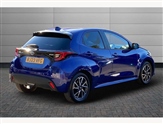 Toyota Yaris Image 2