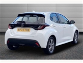 Toyota Yaris Image 2