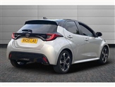 Toyota Yaris Image 2