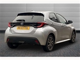 Toyota Yaris Image 2