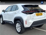 Toyota Yaris Image 4
