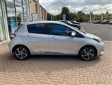 Toyota Yaris Image 6