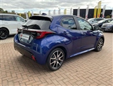 Toyota Yaris Image 5
