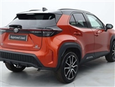 Toyota Yaris Image 2