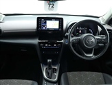 Toyota Yaris Image 6