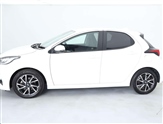 Toyota Yaris Image 3