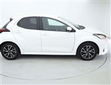Toyota Yaris Image 4