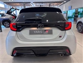 Toyota Yaris Image 6