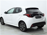 Toyota Yaris Image 4