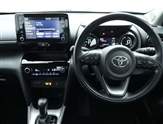 Toyota Yaris Image 6