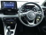 Toyota Yaris Image 6