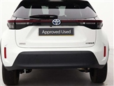 Toyota Yaris Image 6