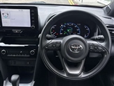 Toyota Yaris Image 6