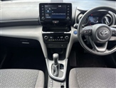 Toyota Yaris Image 5