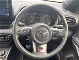 Toyota Yaris Image 6