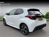 Toyota Yaris Image 6