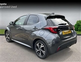 Toyota Yaris Image 6