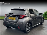 Toyota Yaris Image 2