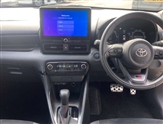Toyota Yaris Image 5