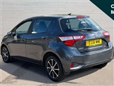 Toyota Yaris Image 5