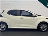 Toyota Yaris Image 2