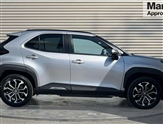 Toyota Yaris Image 2
