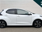 Toyota Yaris Image 2