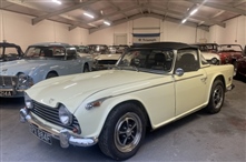Triumph TR5