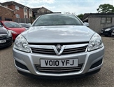 Vauxhall Astra Image 3