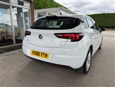 Vauxhall Astra Image 3