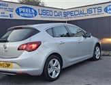 Vauxhall Astra Image 6