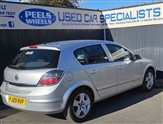 Vauxhall Astra Image 6