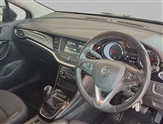Vauxhall Astra Image 6