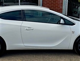 Vauxhall GTC Image 3