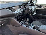 Vauxhall Insignia Image 2