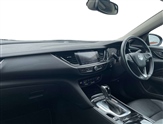 Vauxhall Insignia Image 2