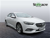Vauxhall Insignia Image 1