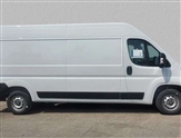 Vauxhall Movano Image 4