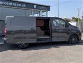 Vauxhall Vivaro Image 2