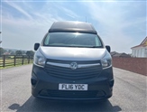 Vauxhall Vivaro Image 2