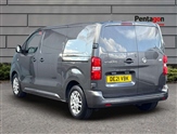 Vauxhall Vivaro Image 2