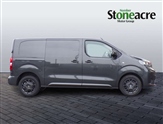 Vauxhall Vivaro Image 2