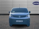 Vauxhall Vivaro Image 2