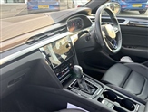 Volkswagen Arteon Image 2